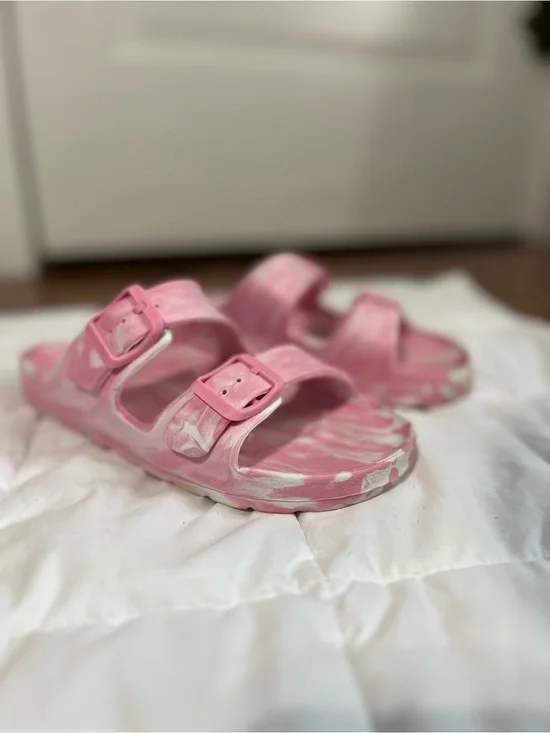 The Children's Place Pink and White Marbled Slide Sandals - Double Buckle