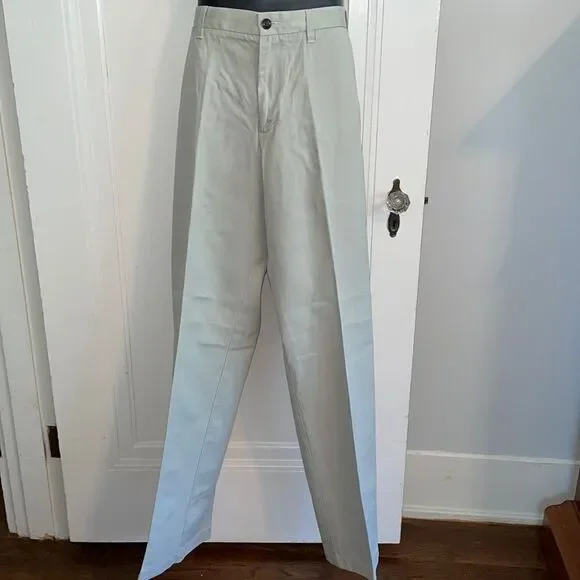 Lands End Traditional Fit cotton flat front khaki pants‎