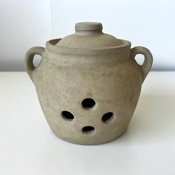 Vintage Studio Pottery Stoneware Garlic Keeper Leaf Mark USA Lid Kitchen Crock