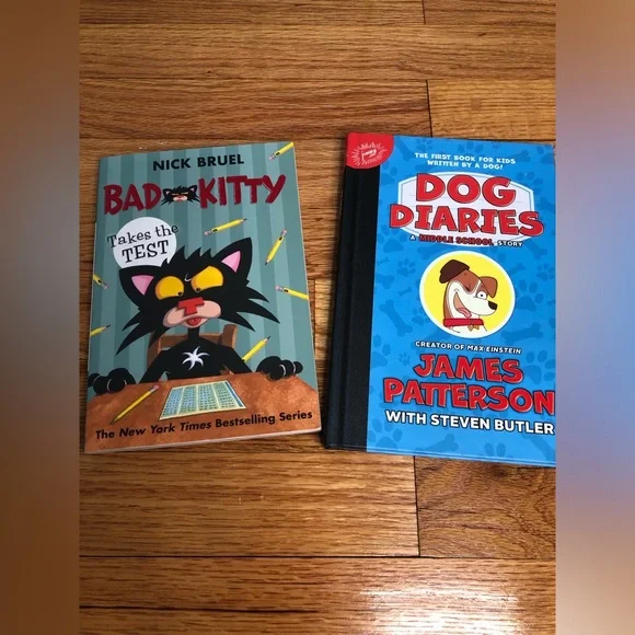 Book bundle two books Bad Kitty and‎ Dog Diaries