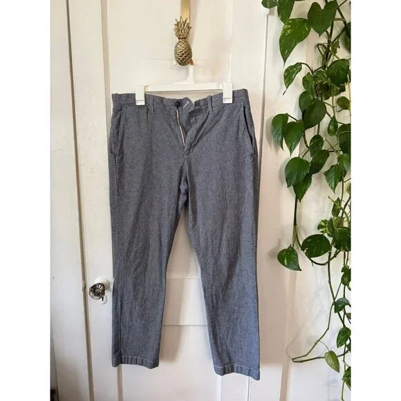 J. Crew stretch men’s size 32X 30 pants.