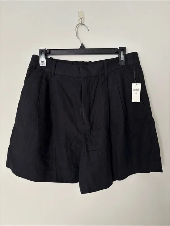 GAP Black High-Waist Linen-Blend Shorts