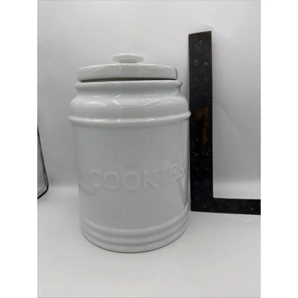 Fitz & Floyd Everyday White Bistro Cookie Canister Large 10