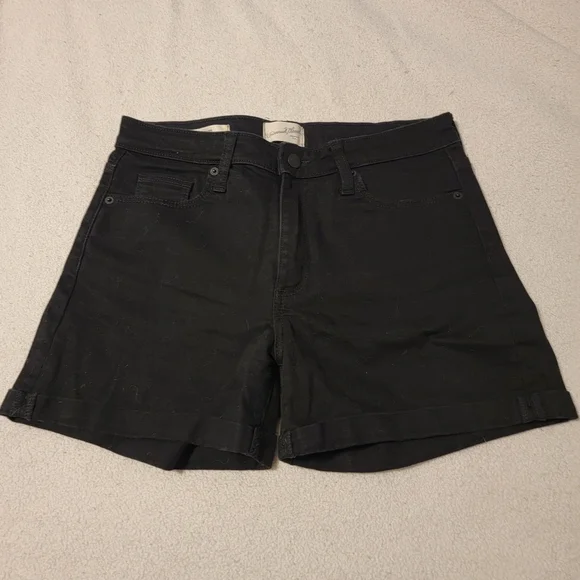 Universal Thread Black High-Rise Jean Shorts