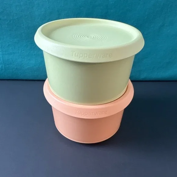 Tupperware One Touch Canister With Seal 2.25 cup / 575ml Set Of 2