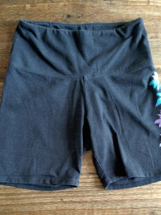 🦋 VICTORIA'S SECRET PINK BIKER SHORTS 🦋