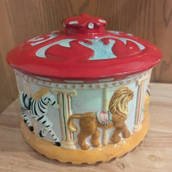 VTG Corning Factory Ceramic Carousel Cookie Jar Zebra CamelOstrich Giraffe Horse