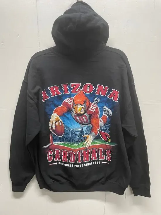 Arizona Cardinals NFL Men's Hoodie Size Large - Design on the Back New With Tags
