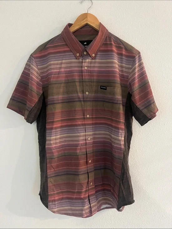Belong Designs Burgundy Short Sleeve Button-Up Shirt