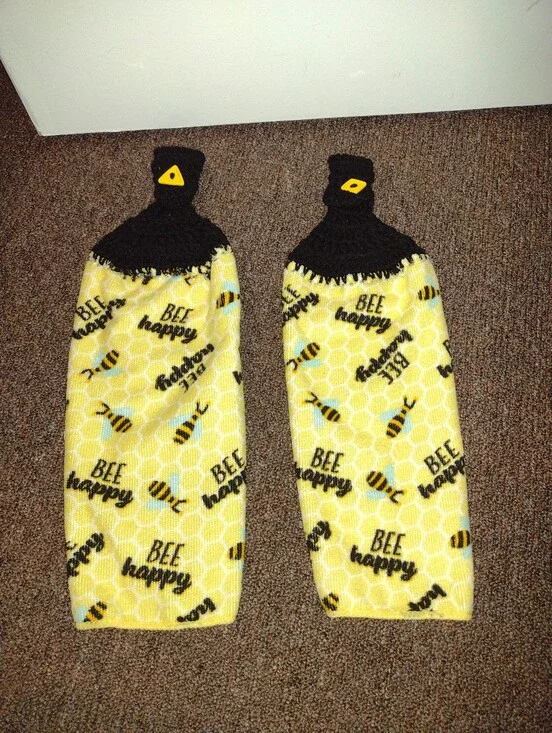 NEW Bee Oven Towels