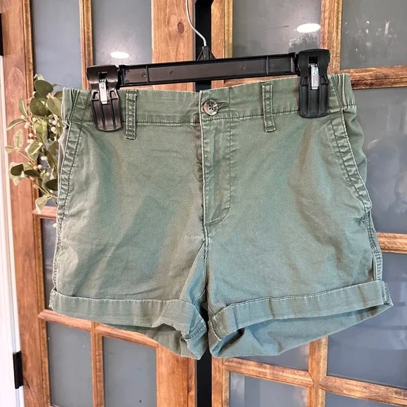 Old Navy OG Chino Shorts Women Green Alpine Tundra‎ Elastic Back Earthy Small