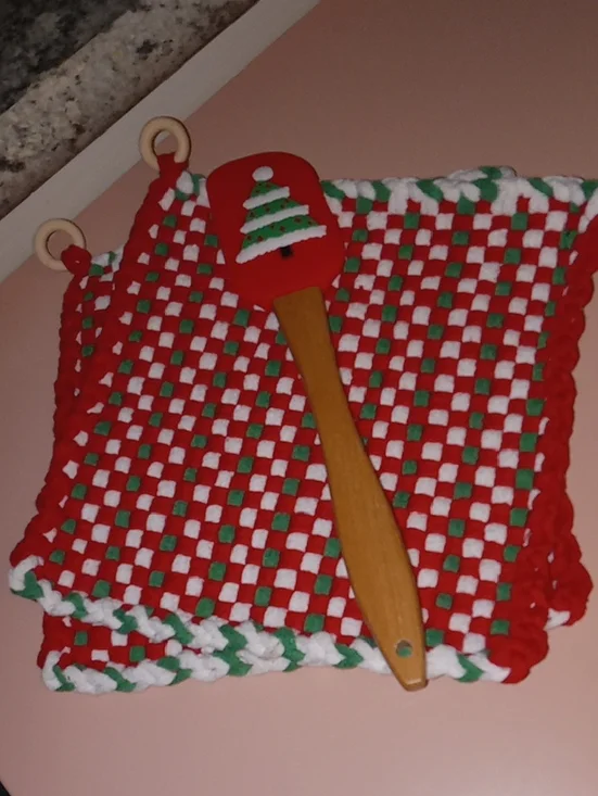 Christmas Red, White & Green Handmade Potholders with Tree  Silicone Spatula