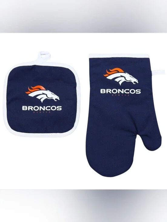 NFL Denver Broncos Navy Blue Oven Mitt and Pot Holder Set