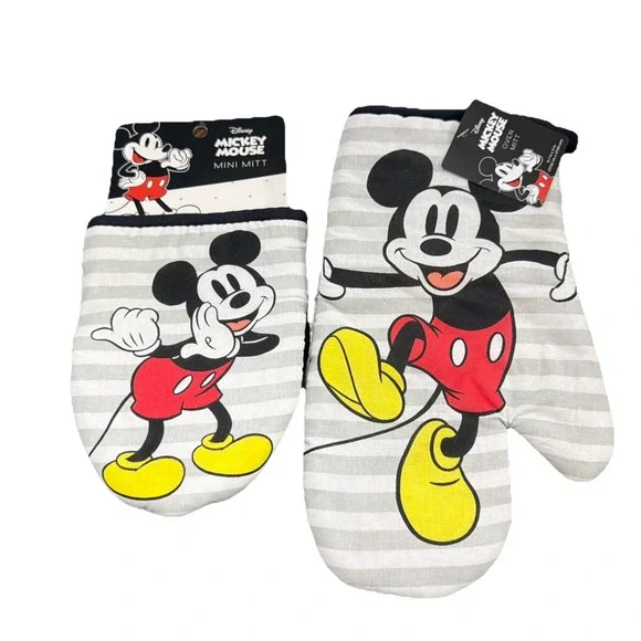 Disney Mickey Mouse Kitchen Oven Mitts Mickey Mouse Disney Kitchen Ware