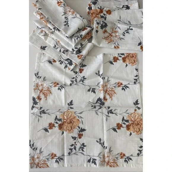 Ruvanti Floral Cloth‎ Napkins 100%Cotton 19x18 Napkins Large Washable 11 Pcs New
