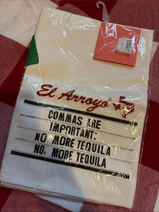 El Arroyo Tea Towel NWT