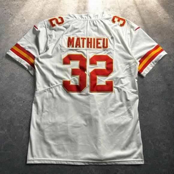 Nike NFL Kansas City Chiefs Tyrann Mathieu 32 Jersey White Size Medium Retro 90s