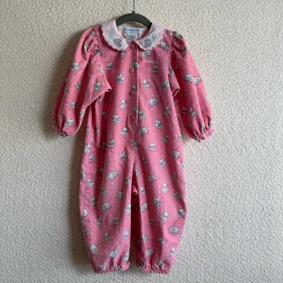 Vintage Osh Kosh B’Gosh Baby Corduroy Pink Sledding‎ Bears Romper 24 months