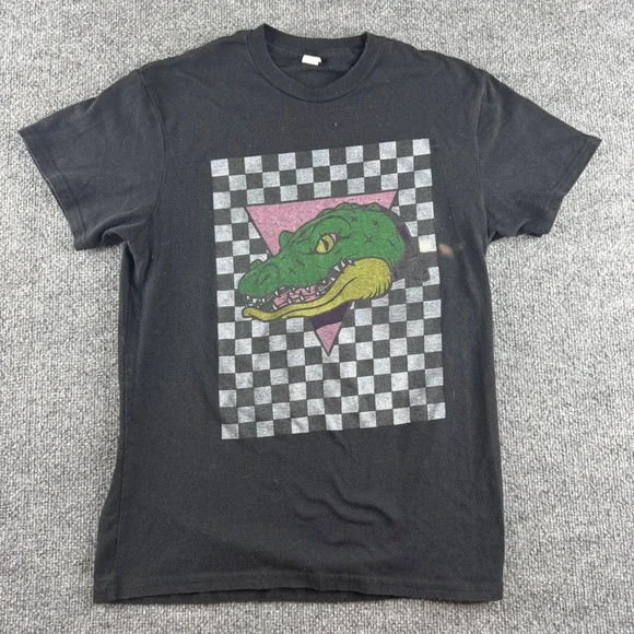 Crocodile Graphic T-Shirt Black Checkered 80s Style Retro Gator Tee Mens Medium