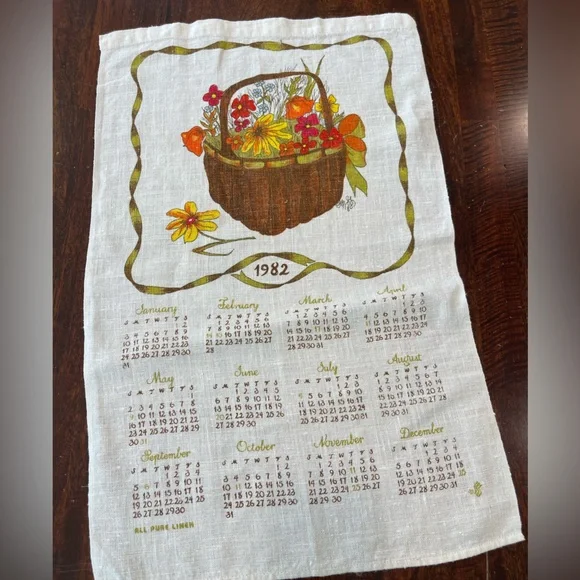Vtg all pure linen 1982 calendar tea towel wall‎ hanging-kitchen-flower basket