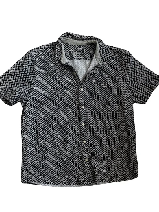 Tailor Vintage navy & White Geometric Short-Sleeve Button-Down Shirt