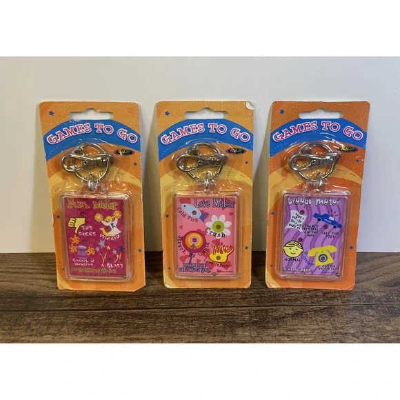 Games to Go Meyer Keychains Creepy Fun Love Girls Crush Game