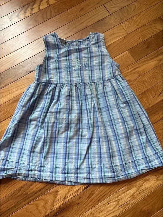 Oshkosh Y2K dress size 6 girls