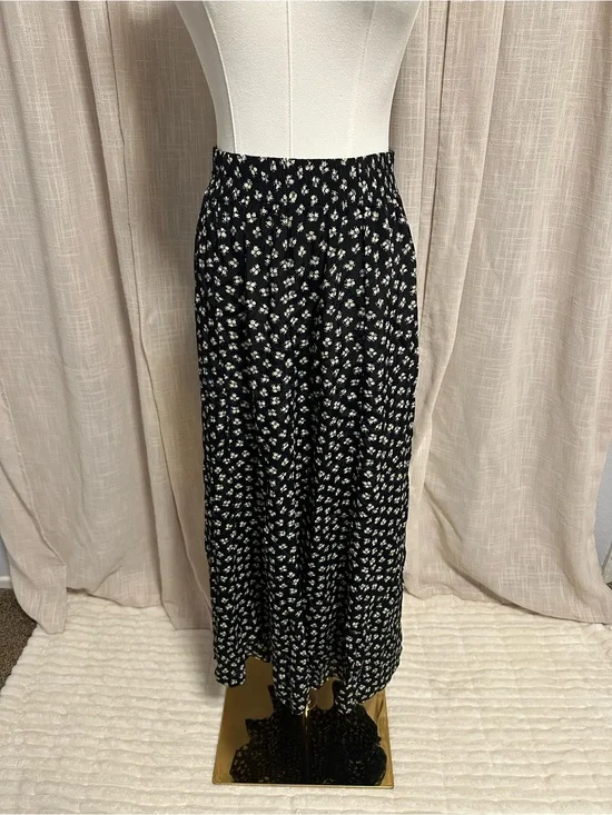 Olive Separates Black Floral Smocked-Waist Maxi Skirt