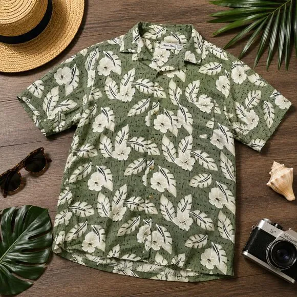 Island Hawaiian Men's Shirt Size Large Green/White Palm Trees Button Up (374m)