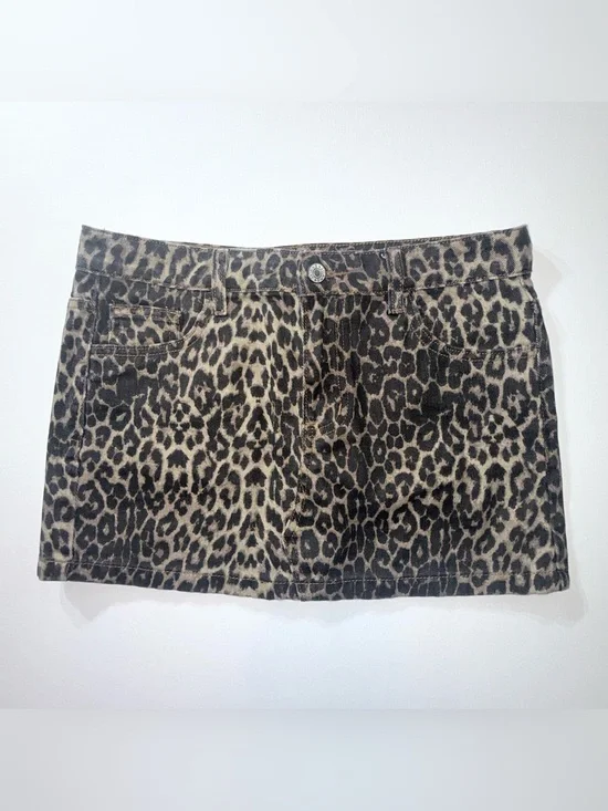 Orange Kiss Leopard Print Denim Mini Skirt Size Small