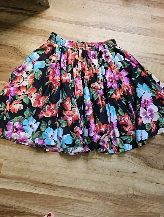 Vintage A-line Floral Skirt