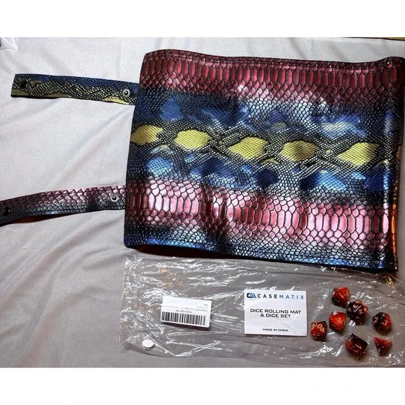 Casematix Dice Rolling Mat Scroll & Dice Set Dragon Eye Iridescent Snakeskin NEW