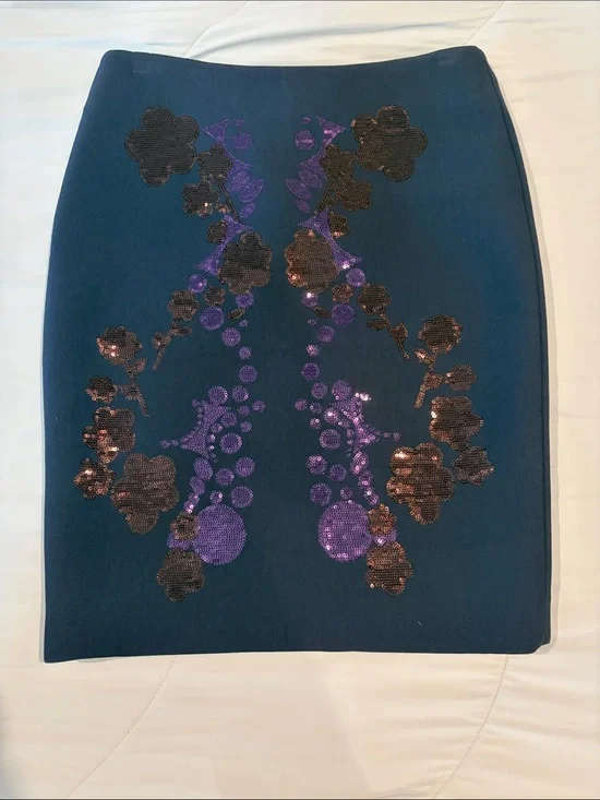 Cynthia Rowley Purple Pencil Skirt with Purple and Black Sequin Floral