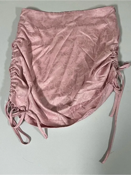Lulus Pink Satin Silk Floral Ruched Mini Skirt Bottoms Size S 🎀✨ #coquette