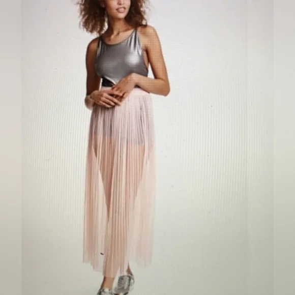 H&M Coachella Pink Sheer Mesh Maxi Skirt Balletcore Coquette Size 4