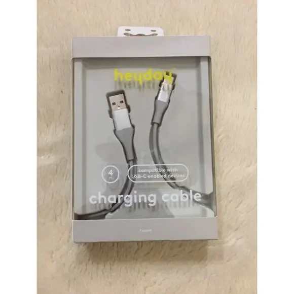 heyday™ 4' USB-C to USB-A Round Cable - Cool Gray/Silver