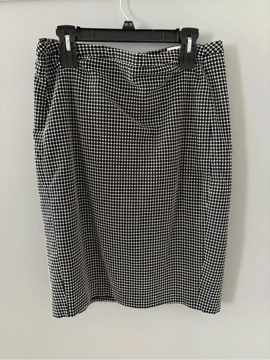 Merona Black & White Pencil Skirt