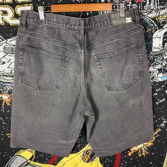 DC Shoes Baggy Denim Shorts Mens Faded Black Skateboarding Relaxed Fit Cotton