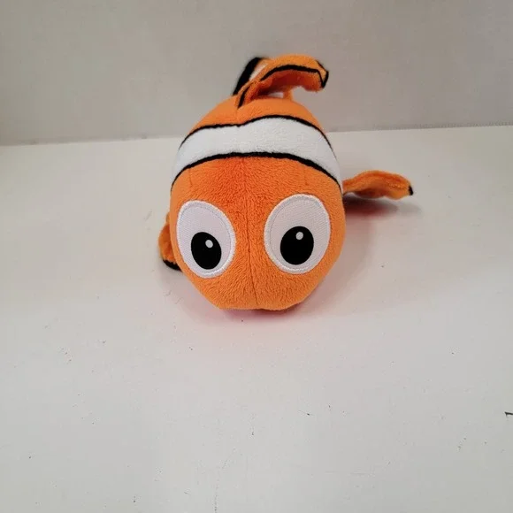 Finding Nemo Disney Store Pixar 16