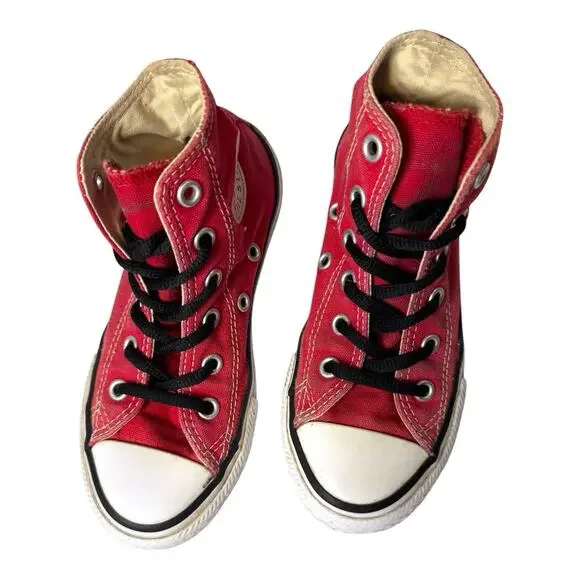 Converse Chuck Taylor All Star Hi Top Sneakers Youth 12 Red Canvas 3J232