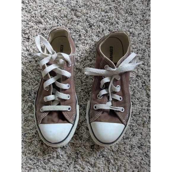Converse Chuck Taylor All Star Low Top Brown Canvas Kids Sneakers Size 1 3Q1112