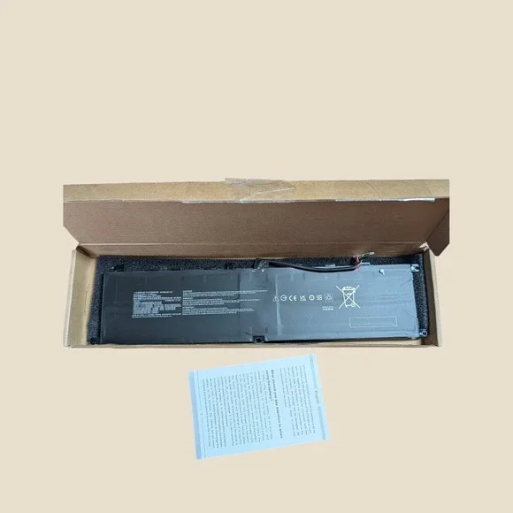 BTY-M6M Laptop Battery 15.2V 6578mAh 99.99Wh 4ICR8/35/142 Replacement Li-ion