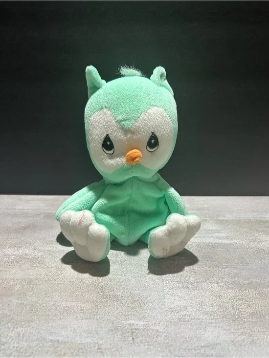 Plush Mint Green Small Pet Toy - Soft Sitting Owl