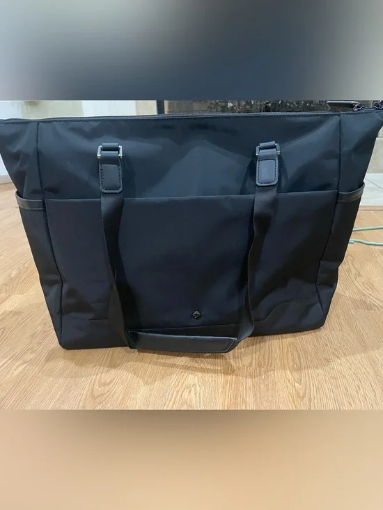 Samsonite Silhouette 17 Tote