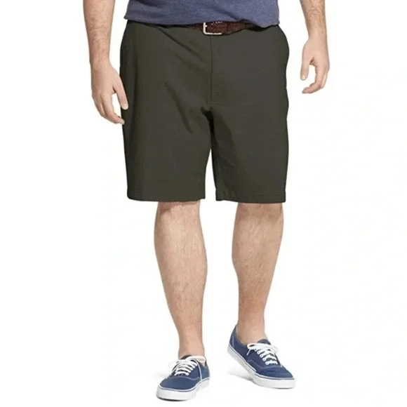 IZOD Saltwater Shorts Men’s Size 50 Waist Grey NWT