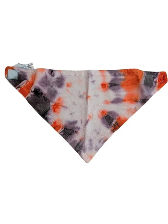 NWOT Tie-Dye Triangle Pet Bandana / Baby Bandaid Bib in In Orange And Black