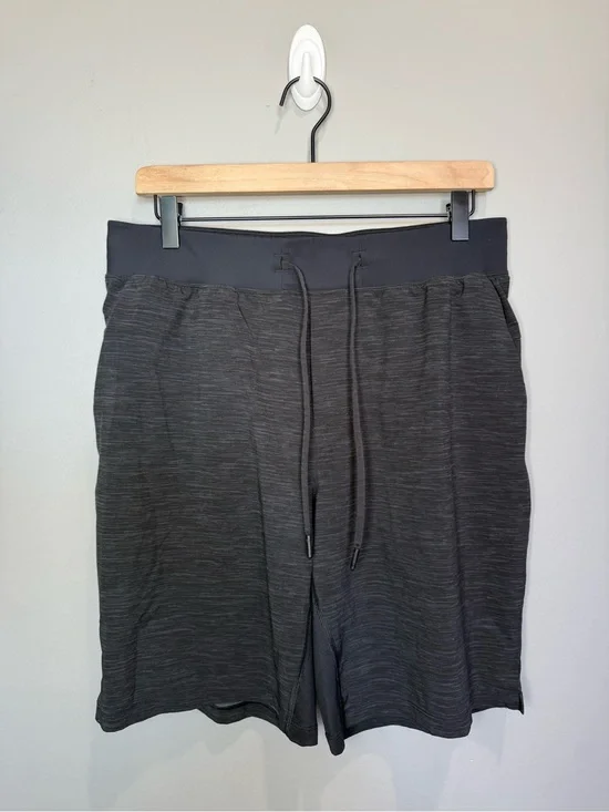 Lululemon Pace Breaker Shorts‎ Gray Space Dye Hidden Zip Pocket L