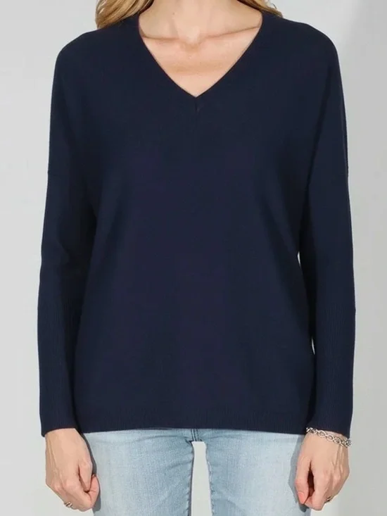 Metric Knits Everyday V‑Neck Sweater in Navy