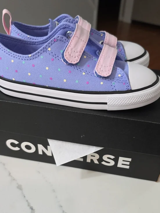 NEW Converse Chuck Taylor All Star Polka Dot Low Top Sneakers- 10