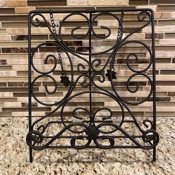 Longaberger Black Wrought Iron Cookbook Stand Scroll Folding Easel Holder 13.5